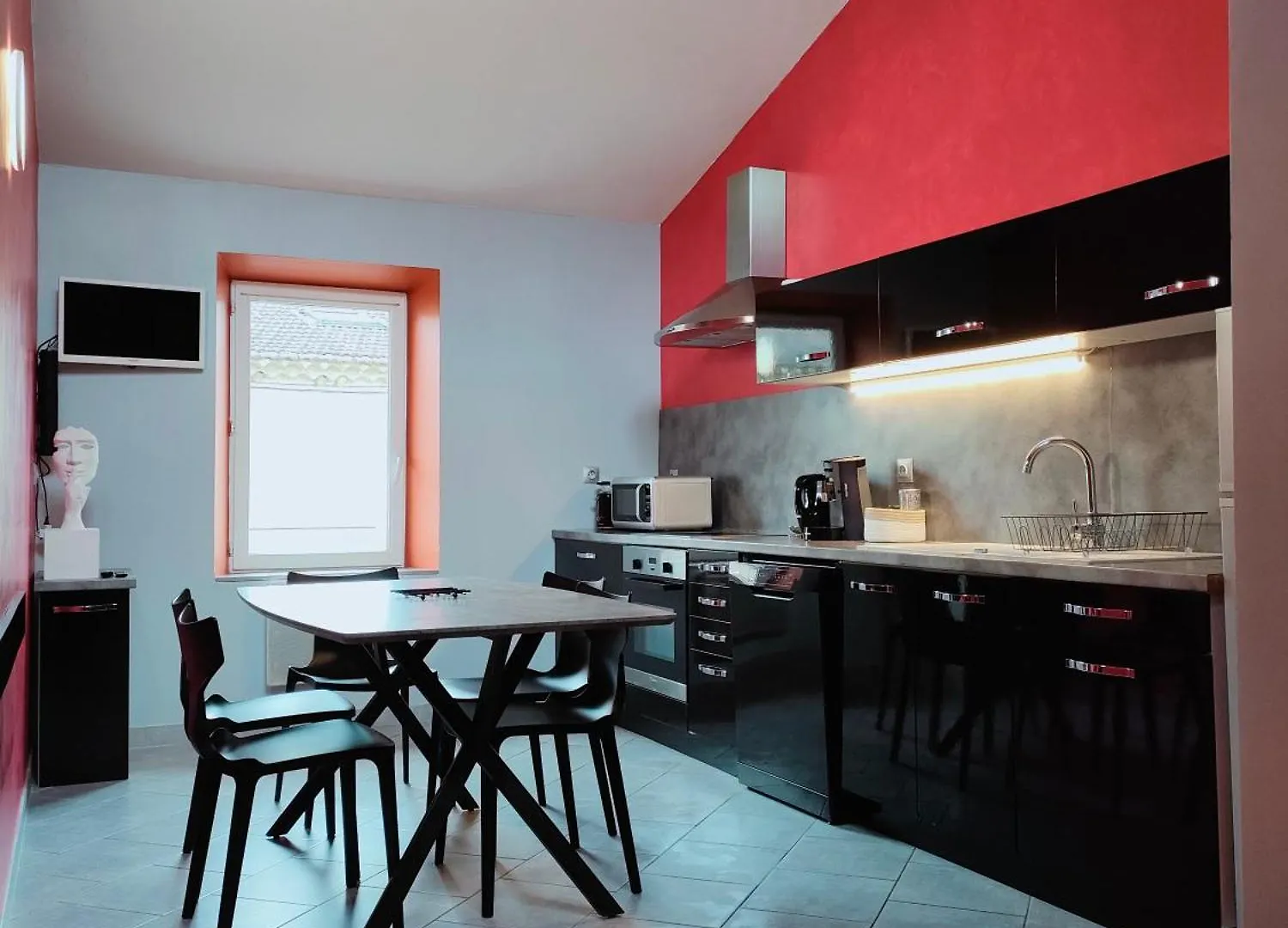 Appartement La Magnanerie Coloree. Ancone